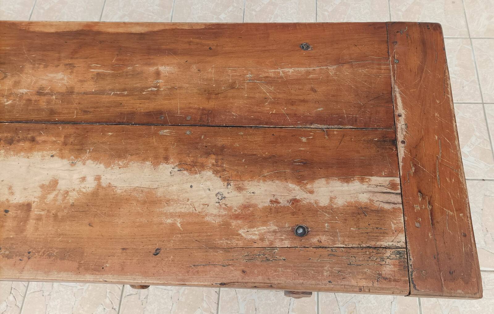 Farm table in walnut