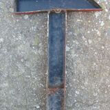 Letter signs - T - red