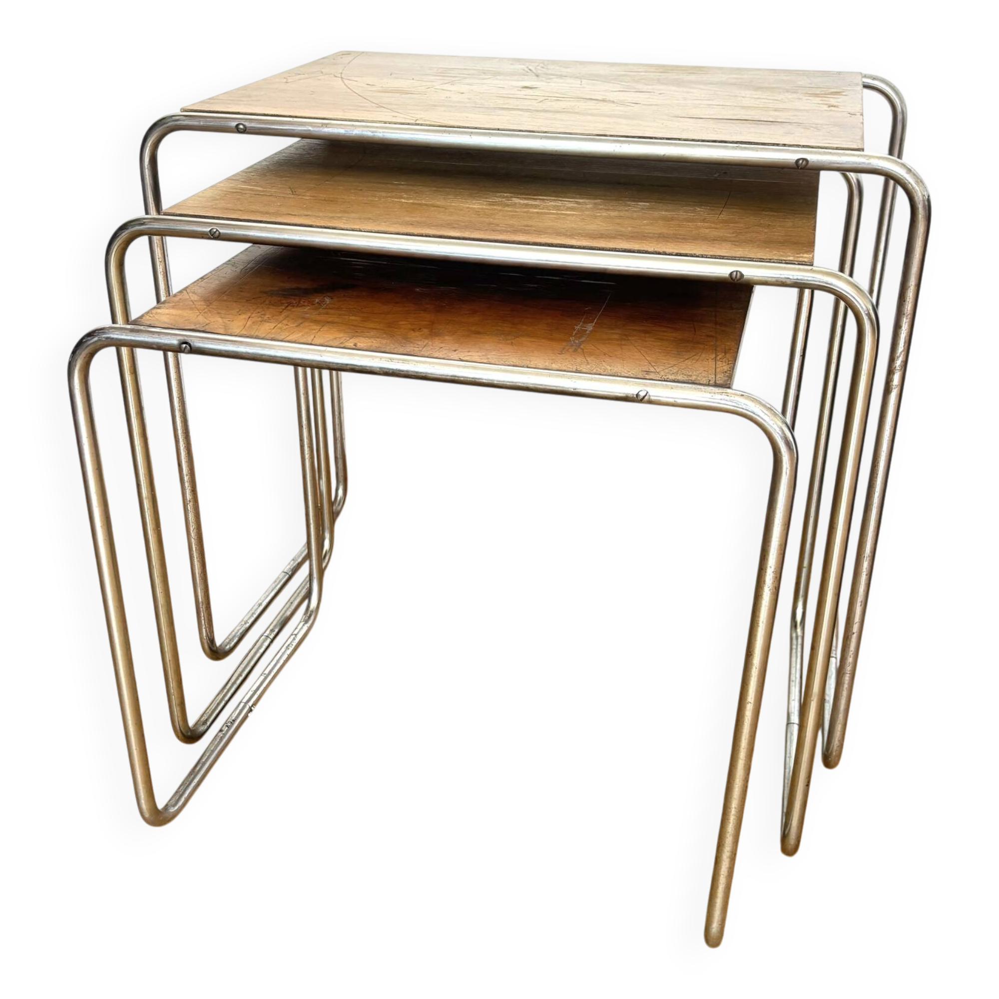 Tables gigognes fonctionnelles B9