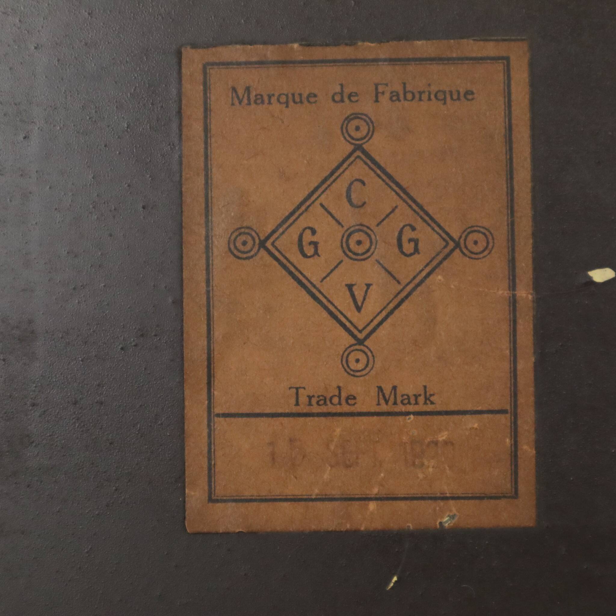 Miroir en bois doré, France, début du XXe siècle