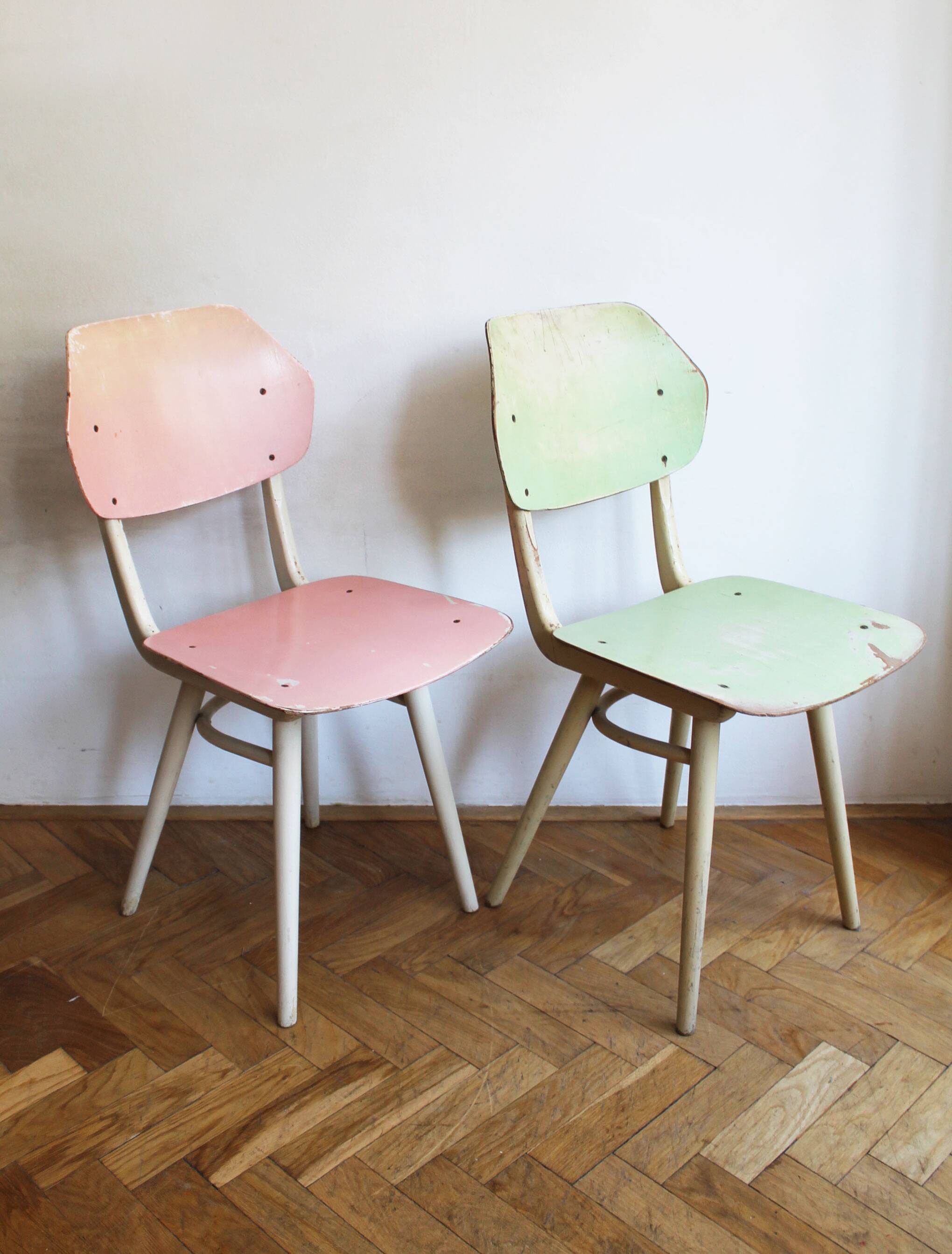Set of 6 vintage TON chairs in painted wood, Czechoslovakia, 1964