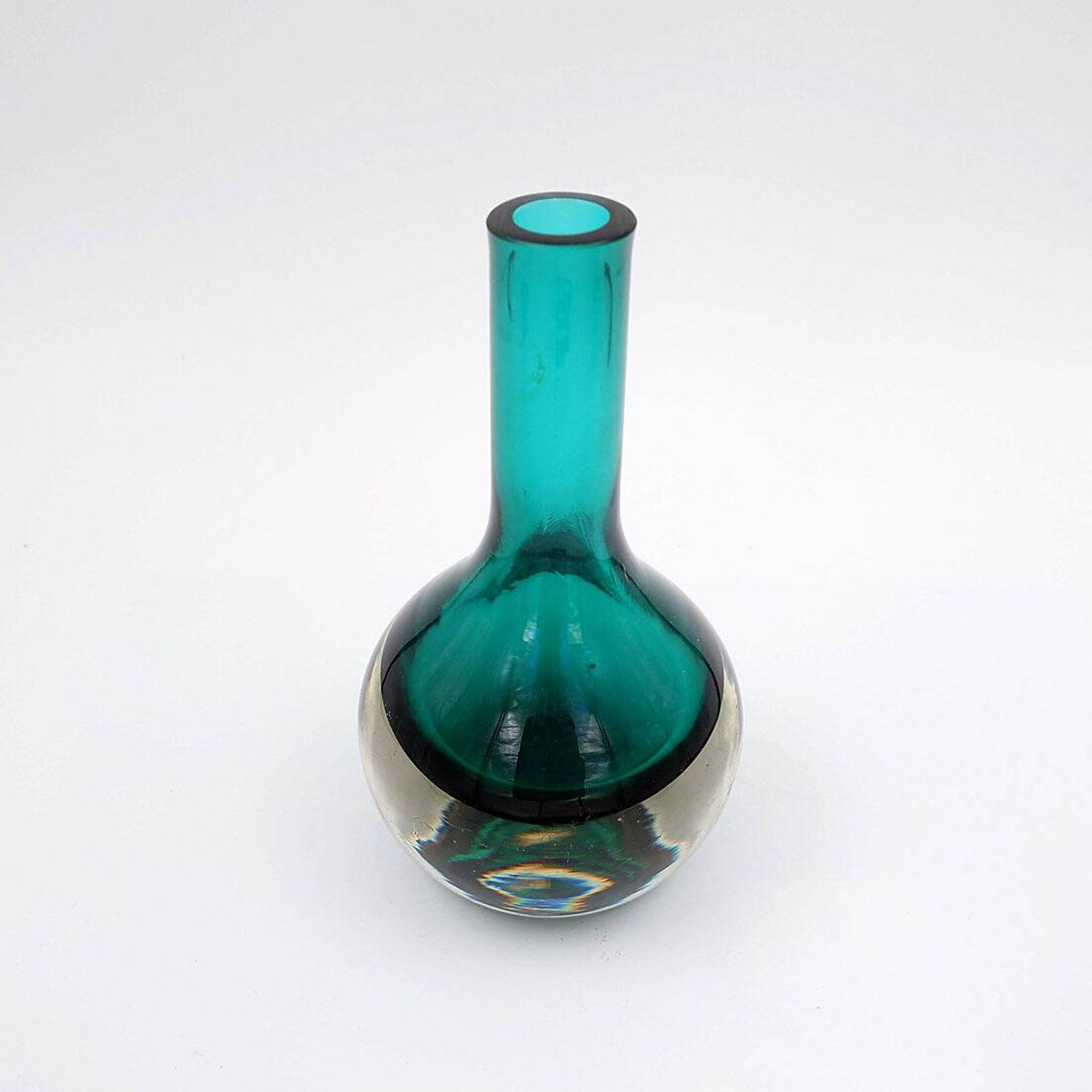 Green Kolben vase by Tamara Aladin Riihimaki for Riihimaen Lasi Oy, Finland