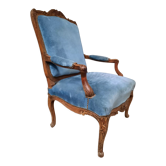 Fauteuil regence en chêne  et velour bleu