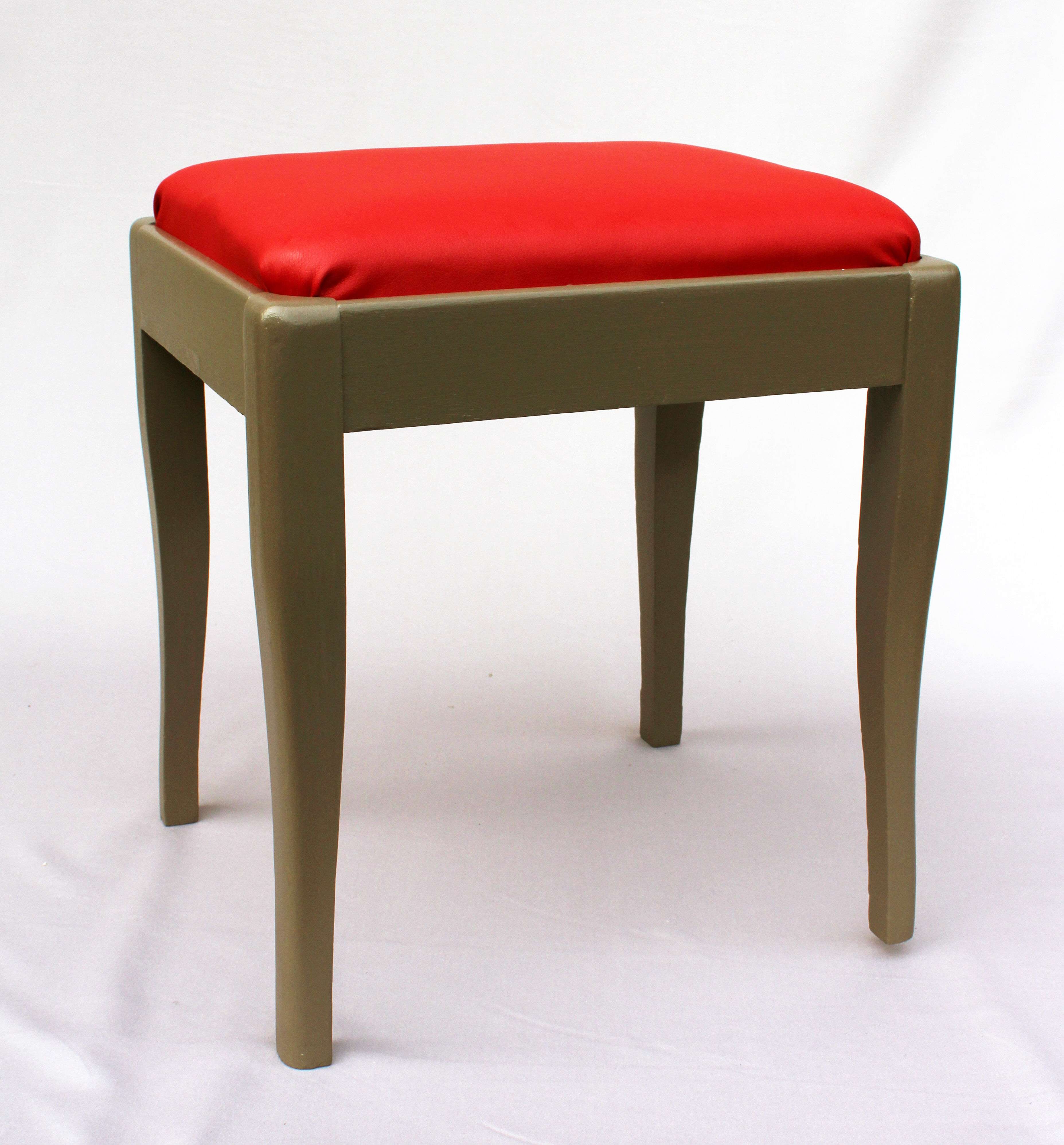 Piano stool "Ludvig".