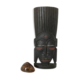 Wooden African mask statuette