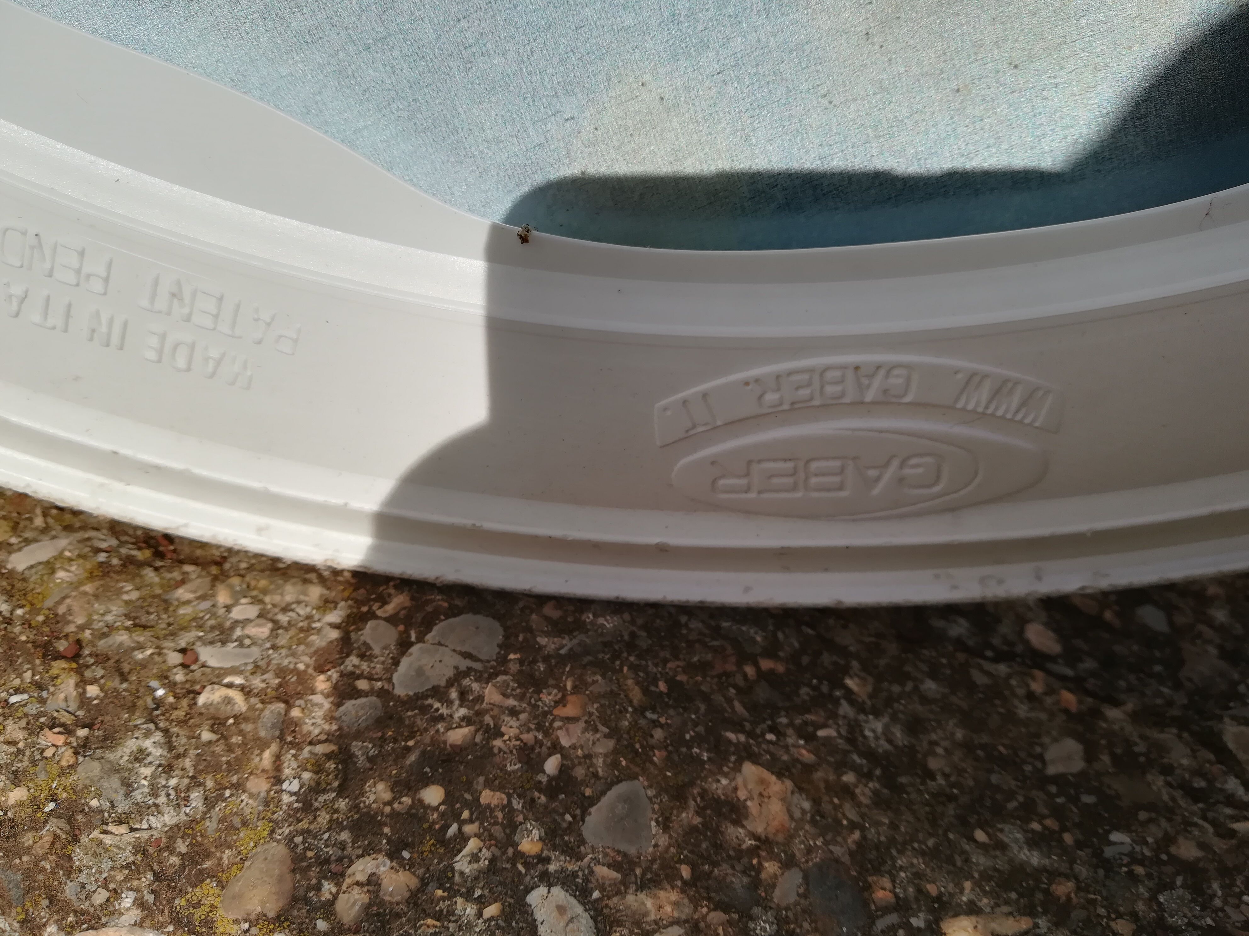 Adjustable design tulip chair