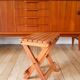 Petit tabouret en bois pliant, 1970
