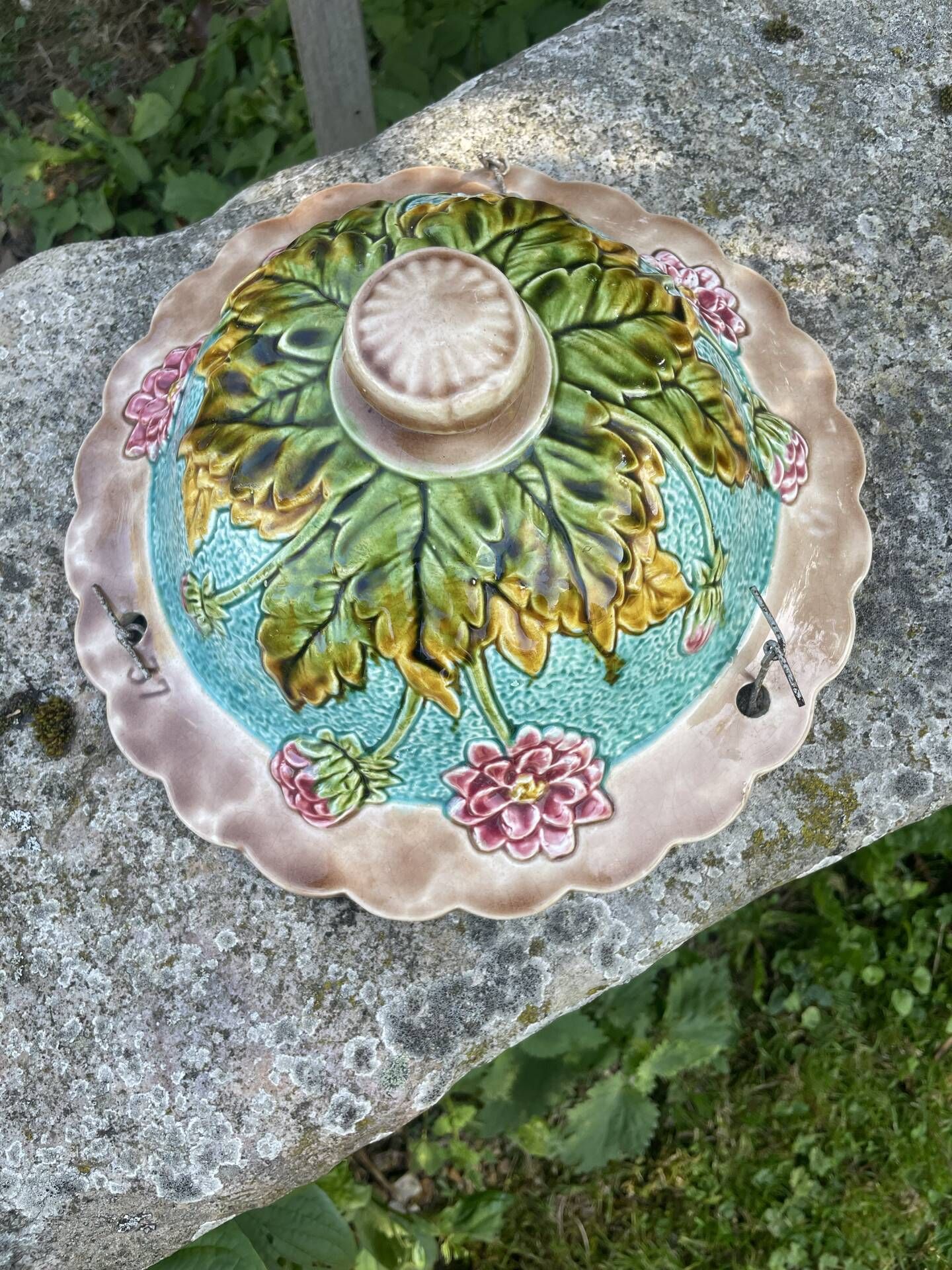 Suspended planter in slipware