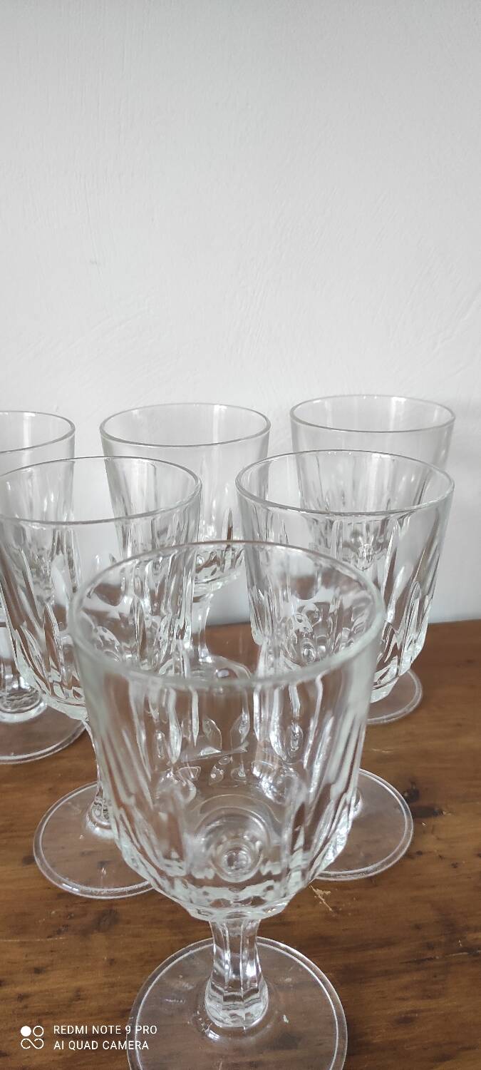 Stemmed Glass Set