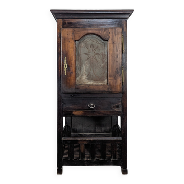 Brittany pantry regional furniture