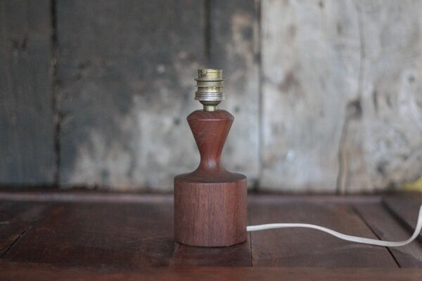 Lampe bois scandinave, pied de lampe bois vintage, lampe à poser