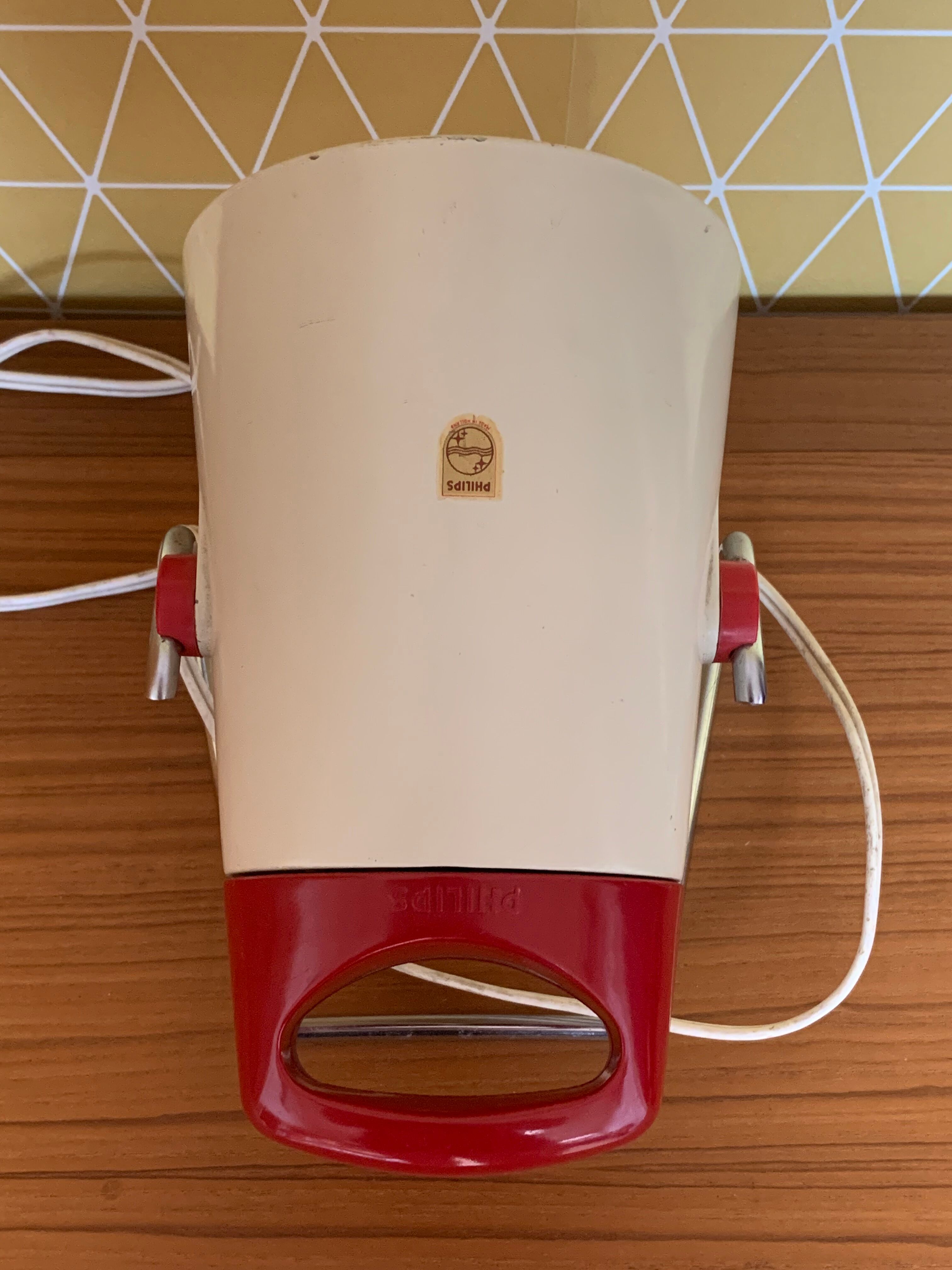 Red light lamp Philips infraphil years 60