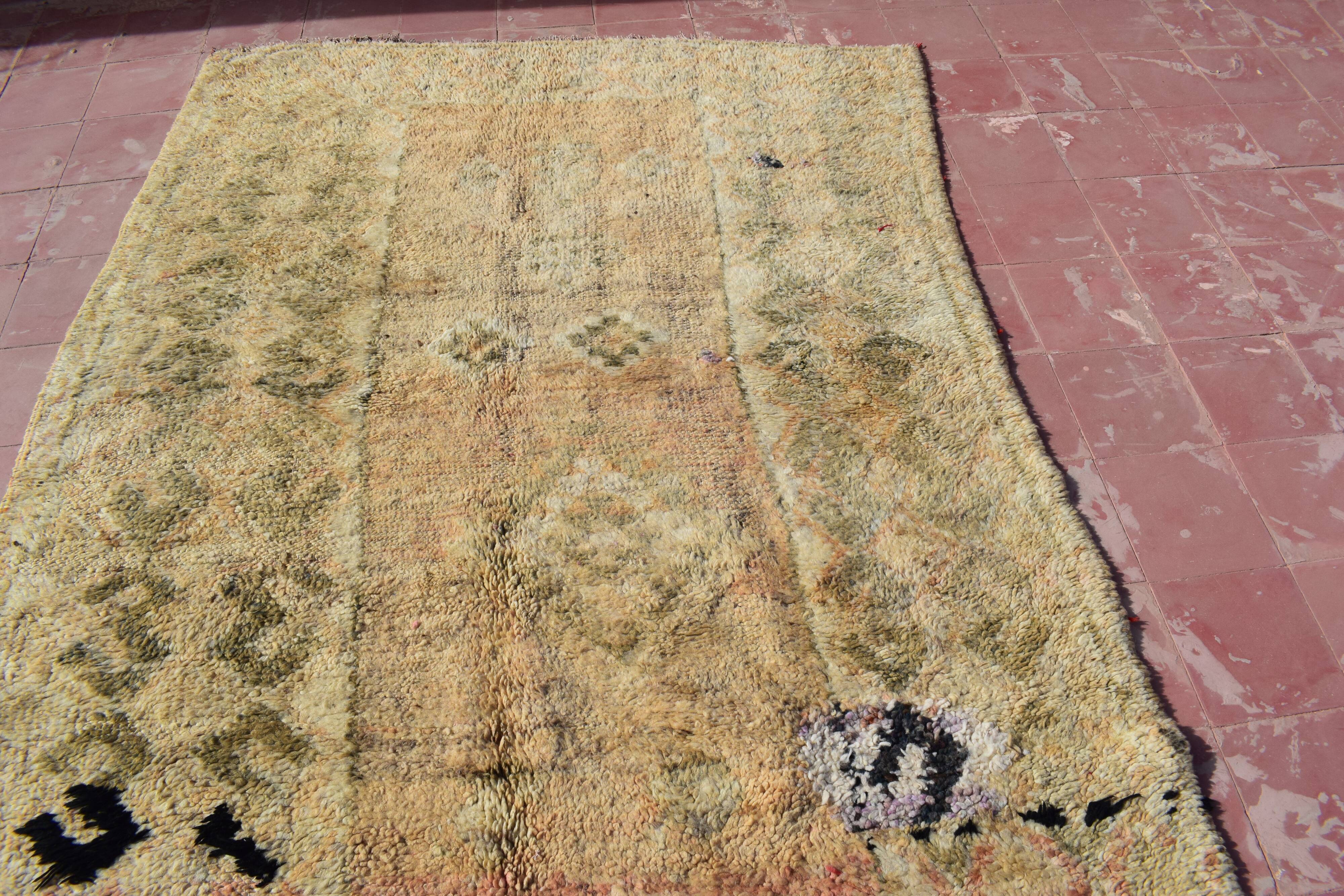 Berber rug boujaad vintage atlas