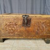 Queyras box in larch EIGHTEENTH