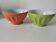 2 grands bols de ferme vintage vert anis et orange