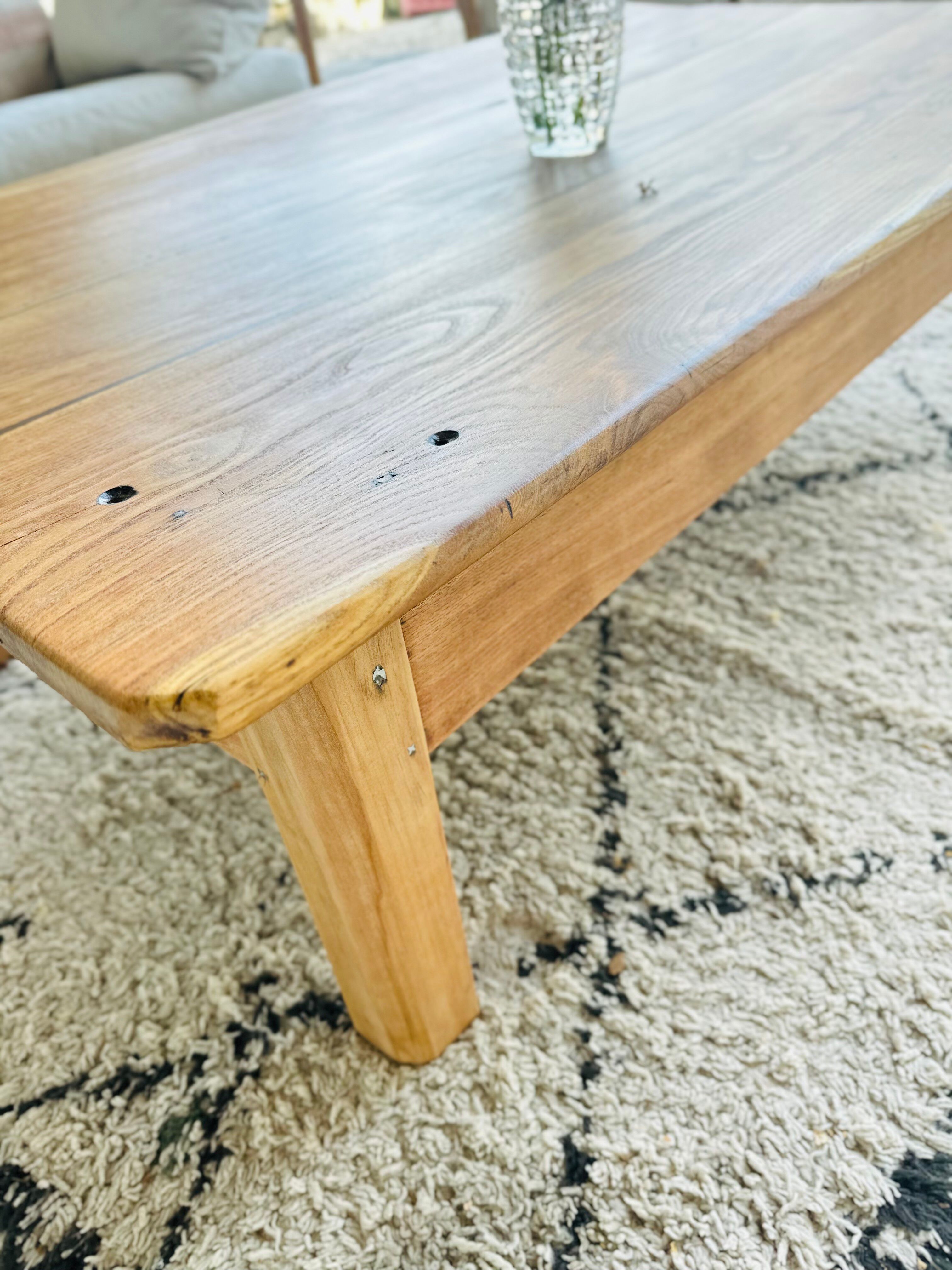 Grande table basse bois massif