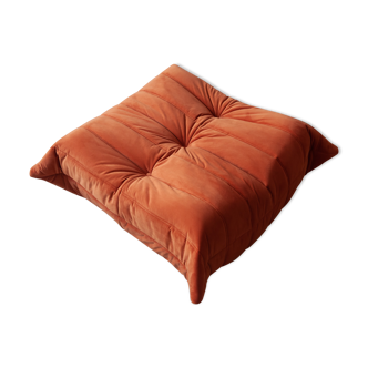 Ottoman Togo in orange velvet designed by Michel Ducaroy 1973