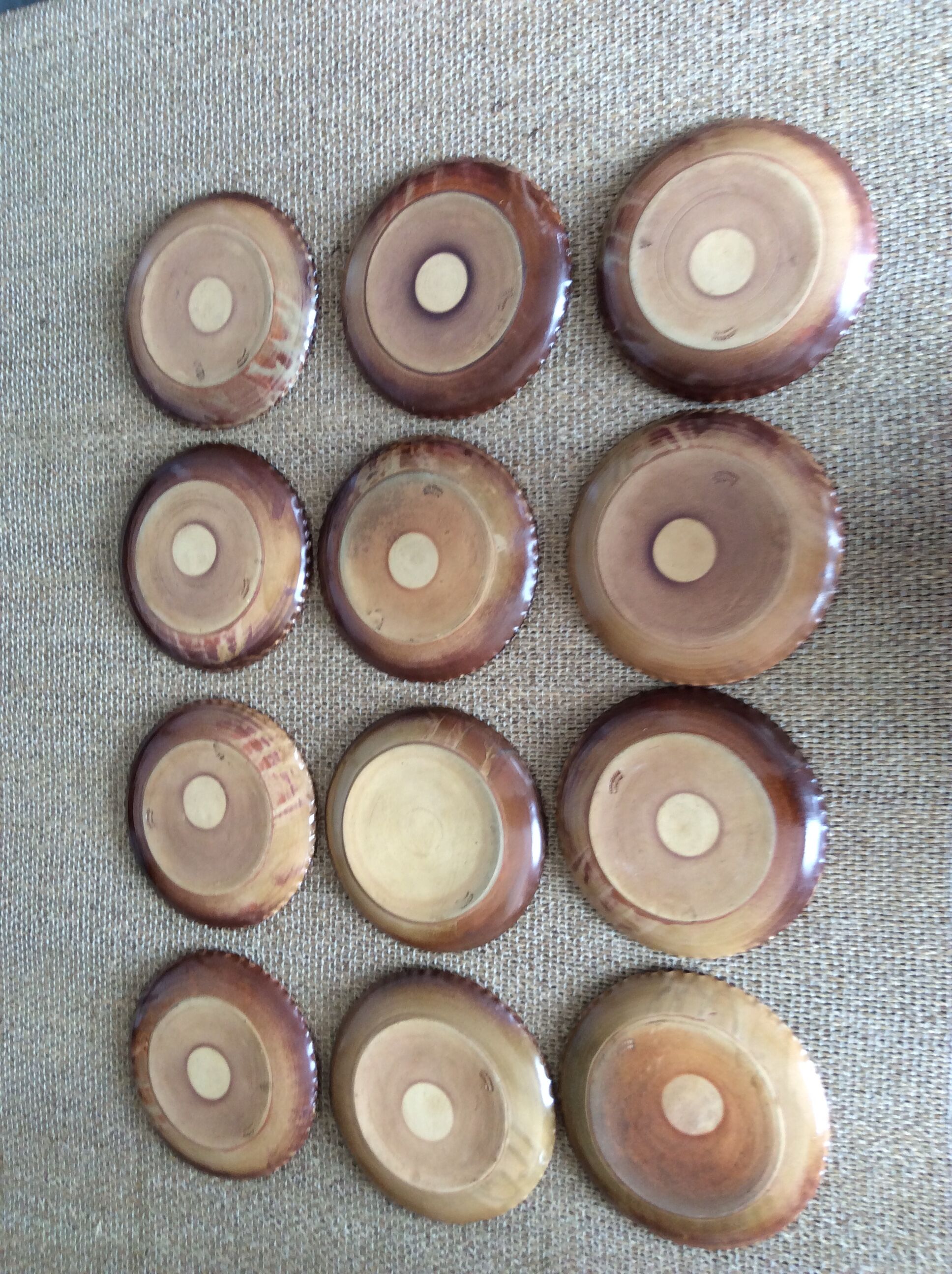 Series of 12 flat plates