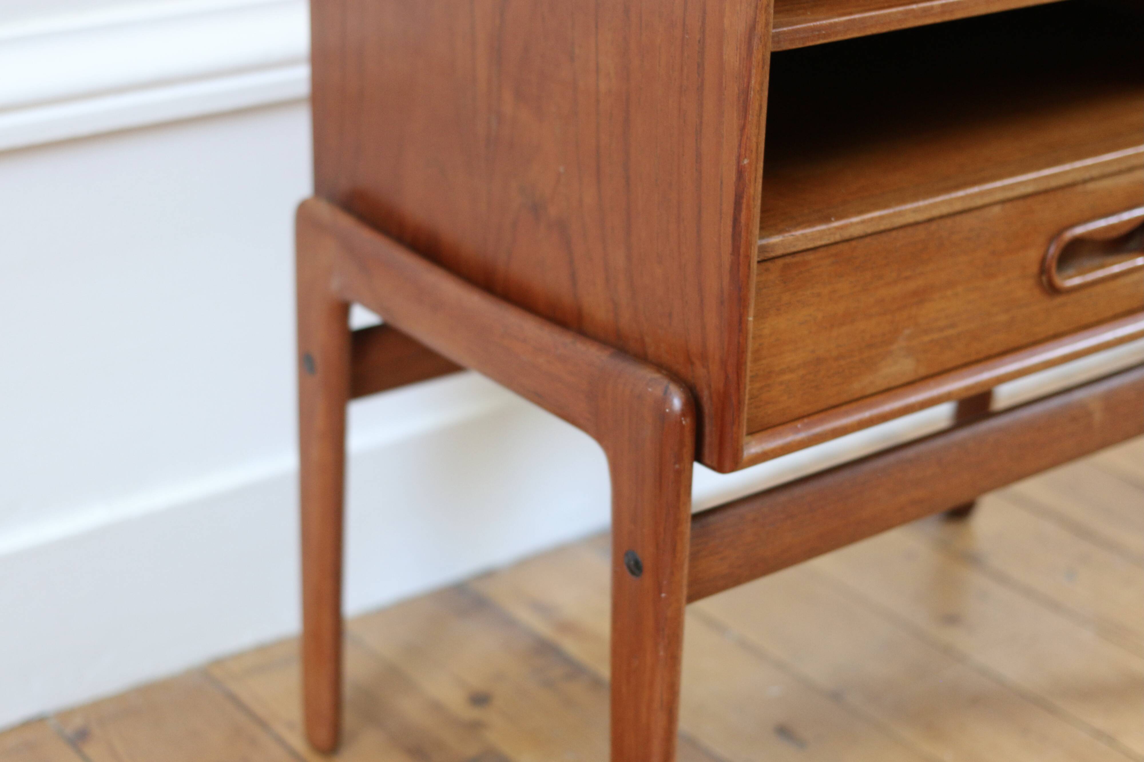 Arne Vodder Vintage Scandinavian Teak Bedside Table
