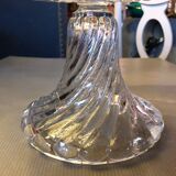 Compotier en verre moulé torsadé