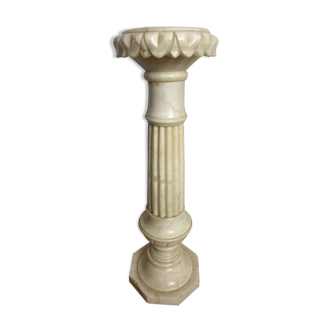 Alabaster column