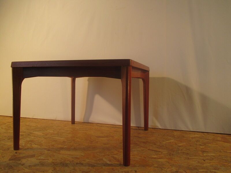 Table de Canapé Scandinavede H Kjaernulf