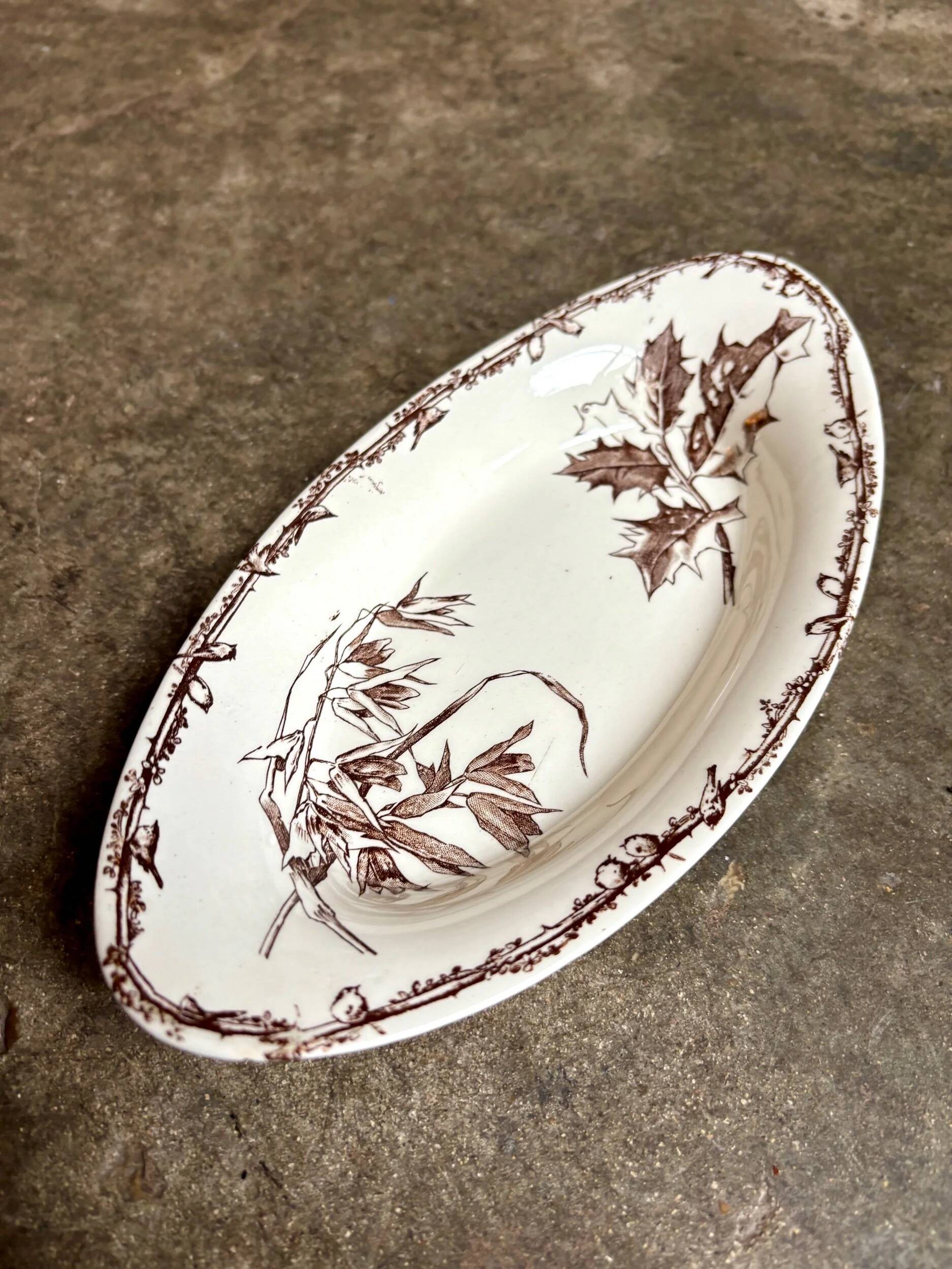 HB & Cie brown ironstone dish no. 3