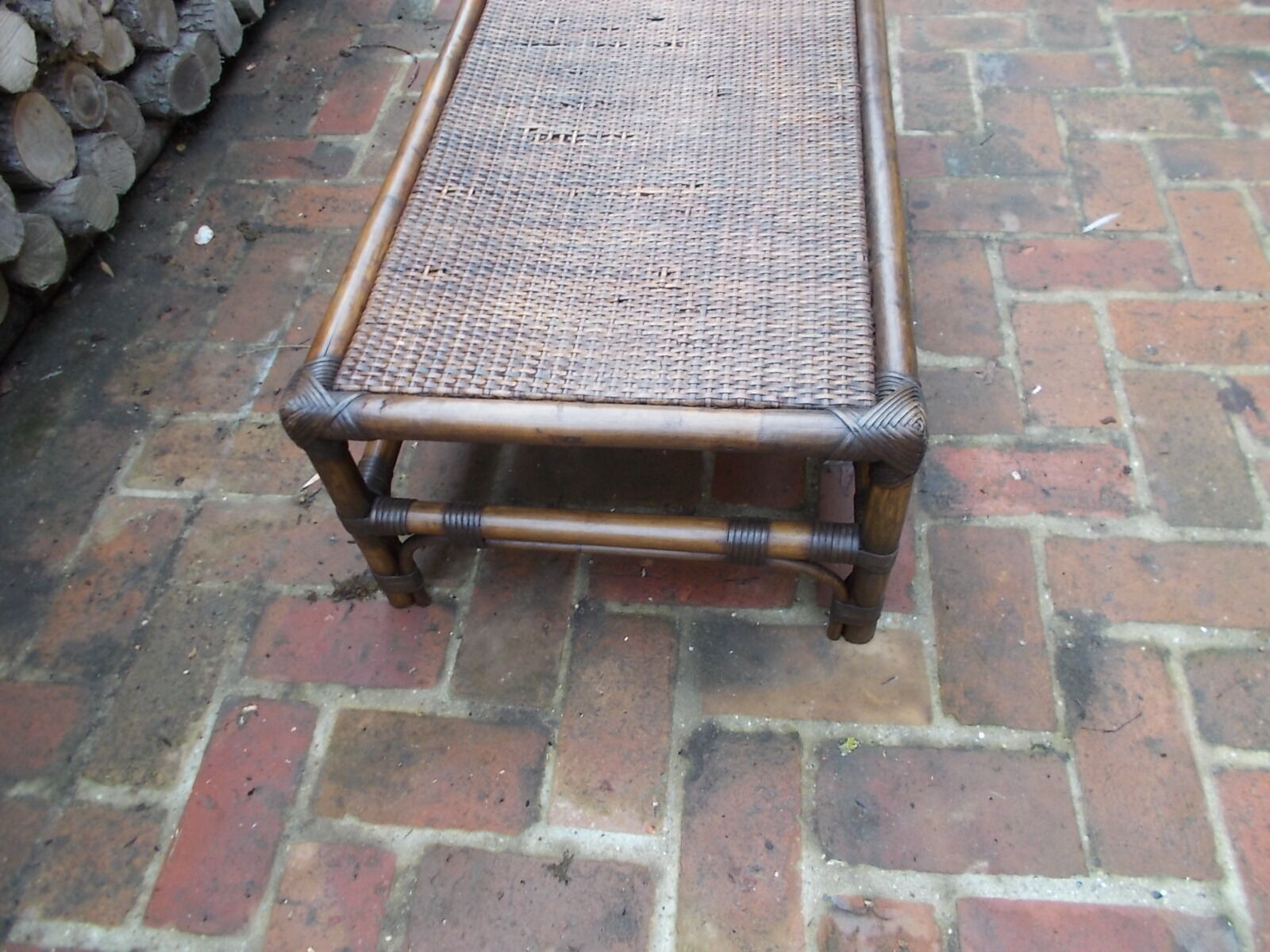Table basse rotin et cannage