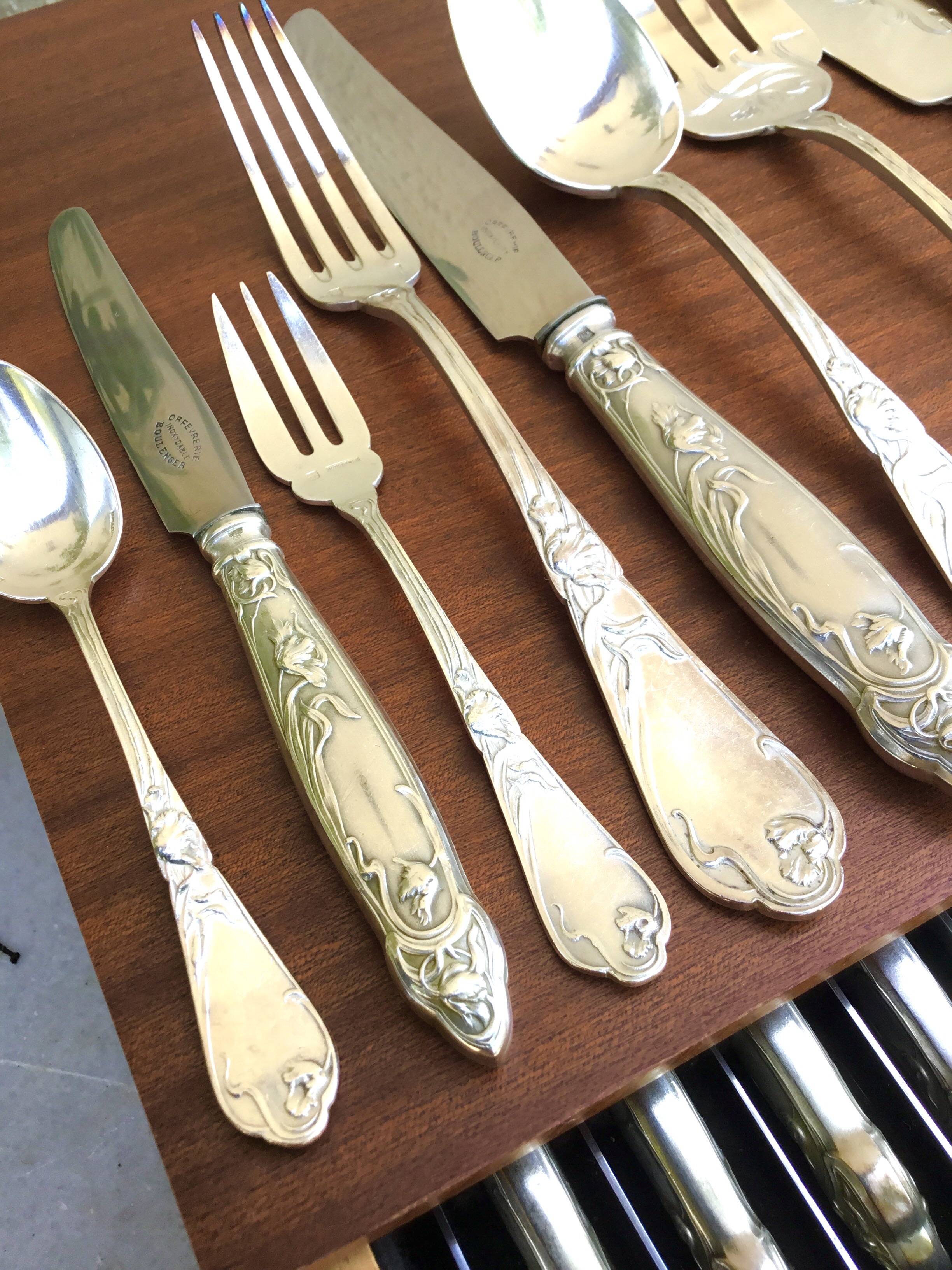 Art Nouveau style silver-plated cutlery set