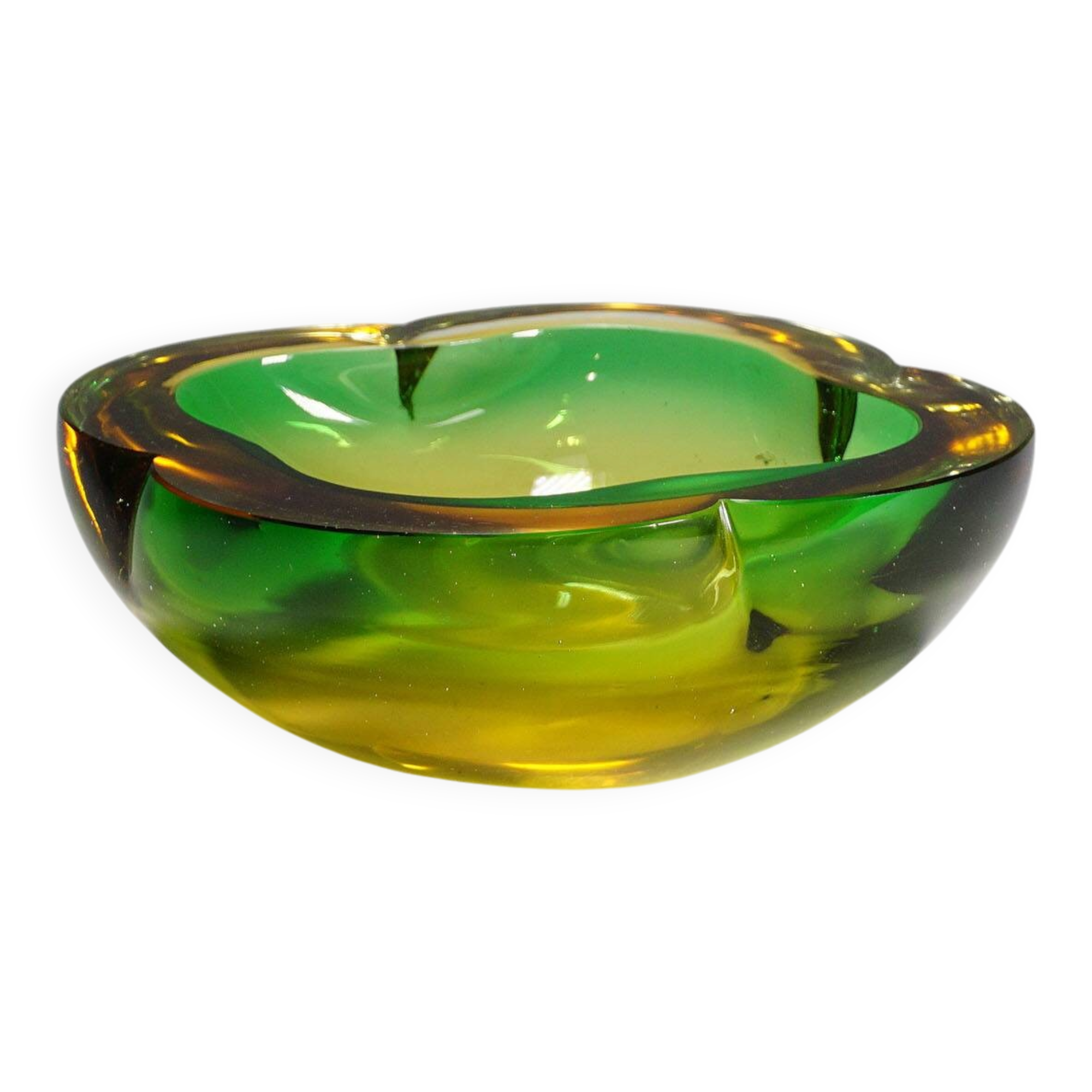 Seguso Vetri d’Arte (attributed) Murano glass Sommerso bowl, 1960s