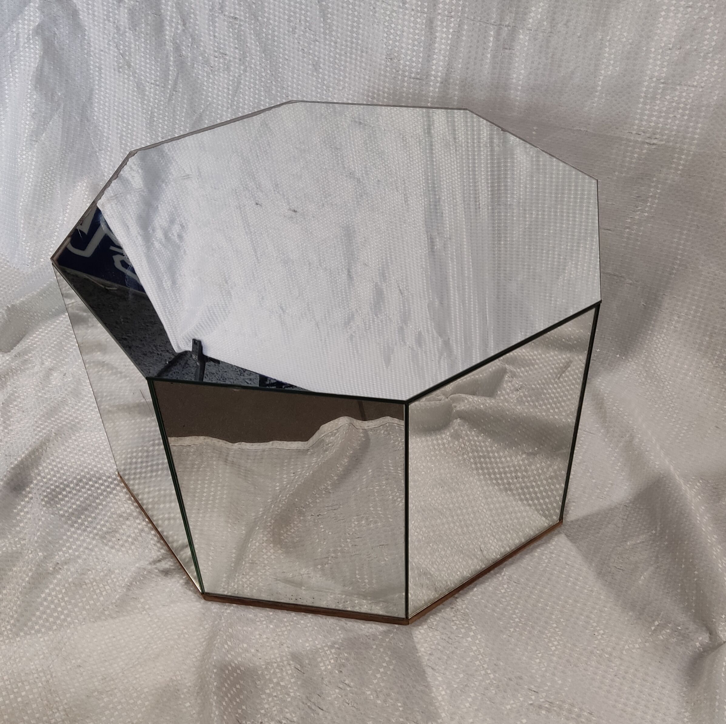 Coffee table mirror effect seventies