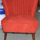 Chaise des années 1950 tissu rouge