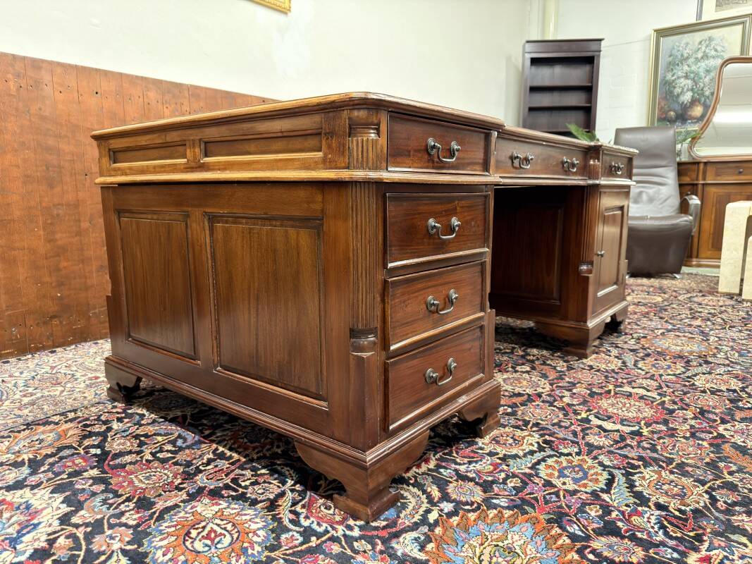 Bureau classique anglais Chesterfield Partnerdesk