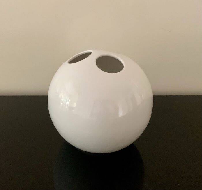 Spherical Vase • Bowling • Vitreous Porcelain • Enzo Bioli • Il Picchio • 1970