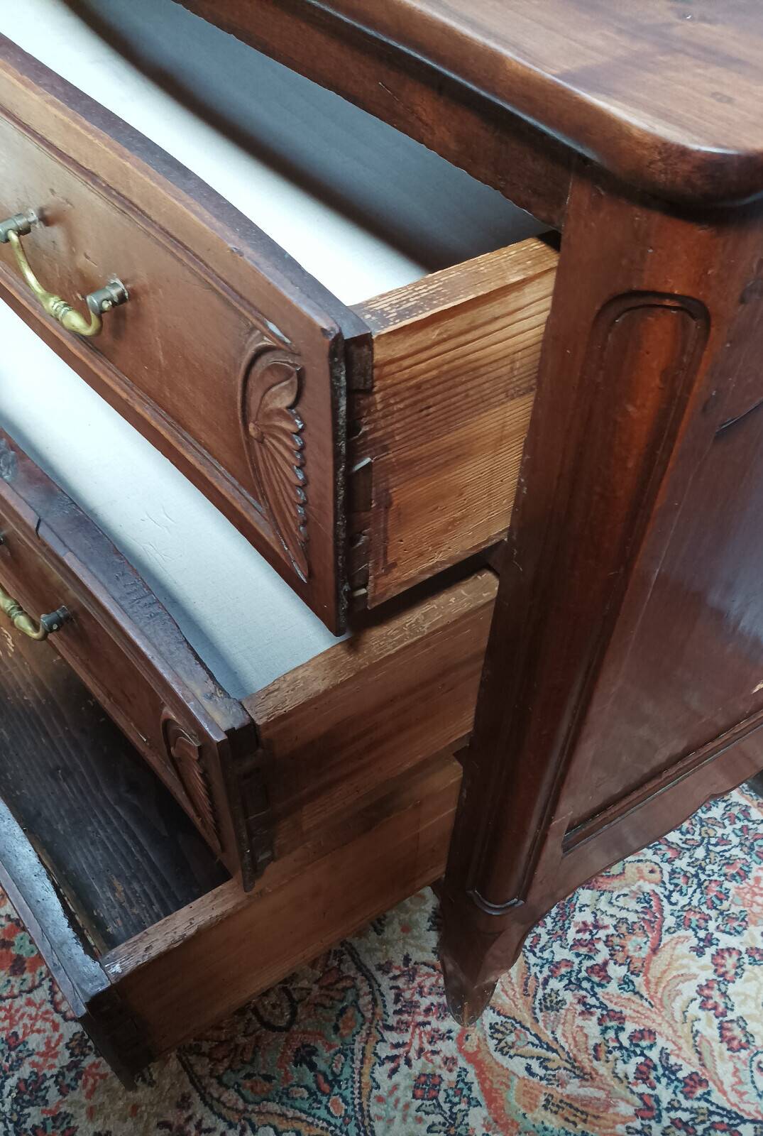 Louis XV walnut chest of drawers