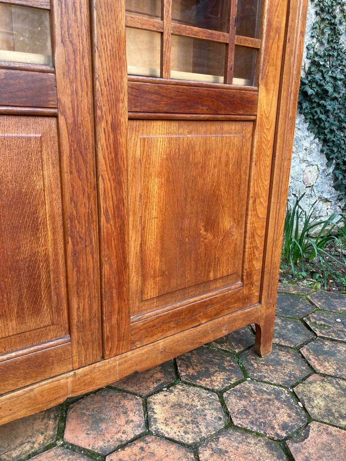 Vintage glass cabinet