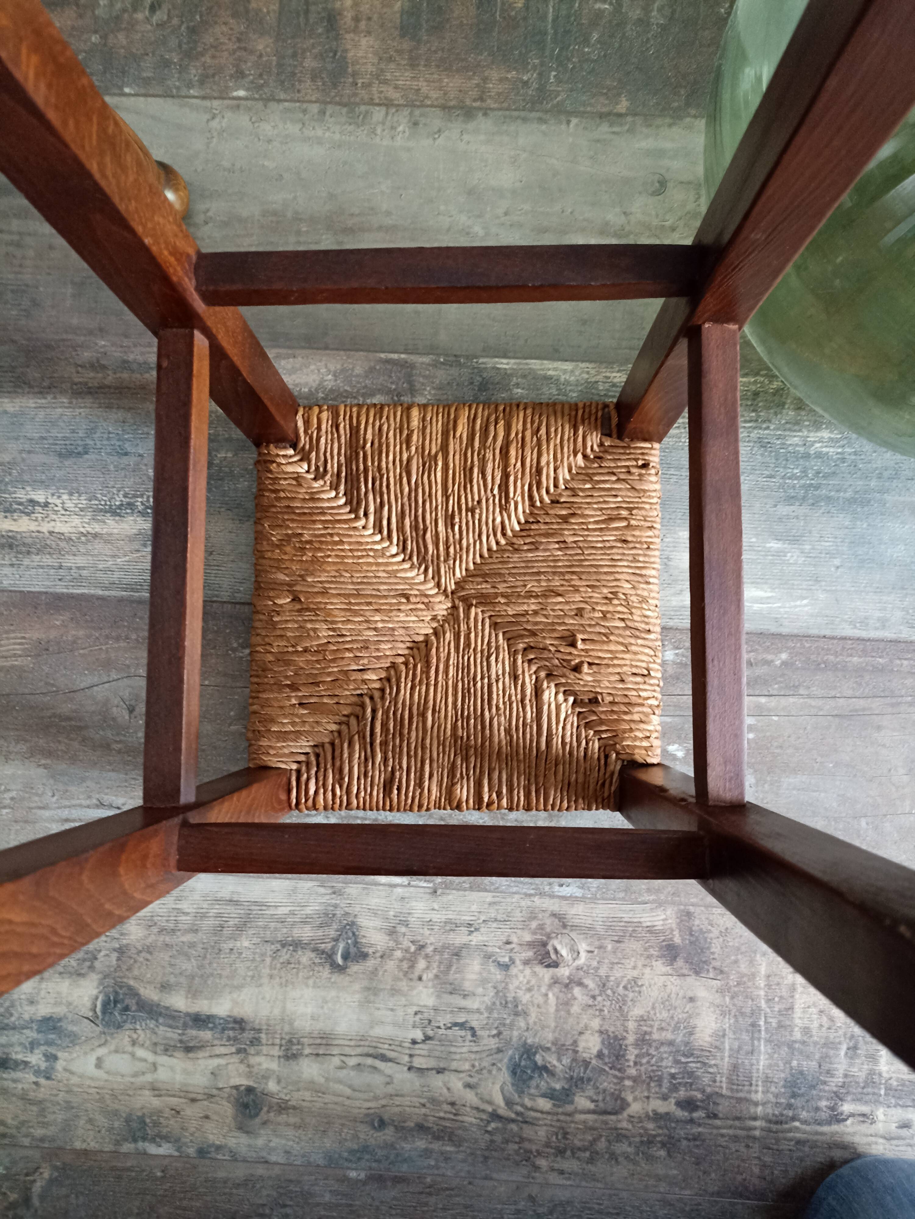 Straw stool