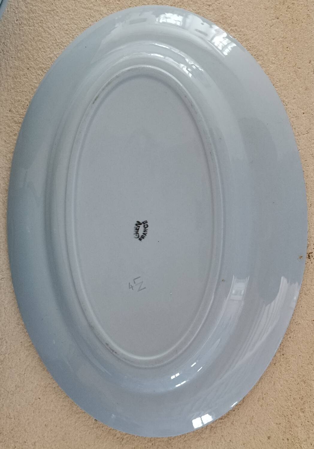 Partie de service assiettes et soupière Gien