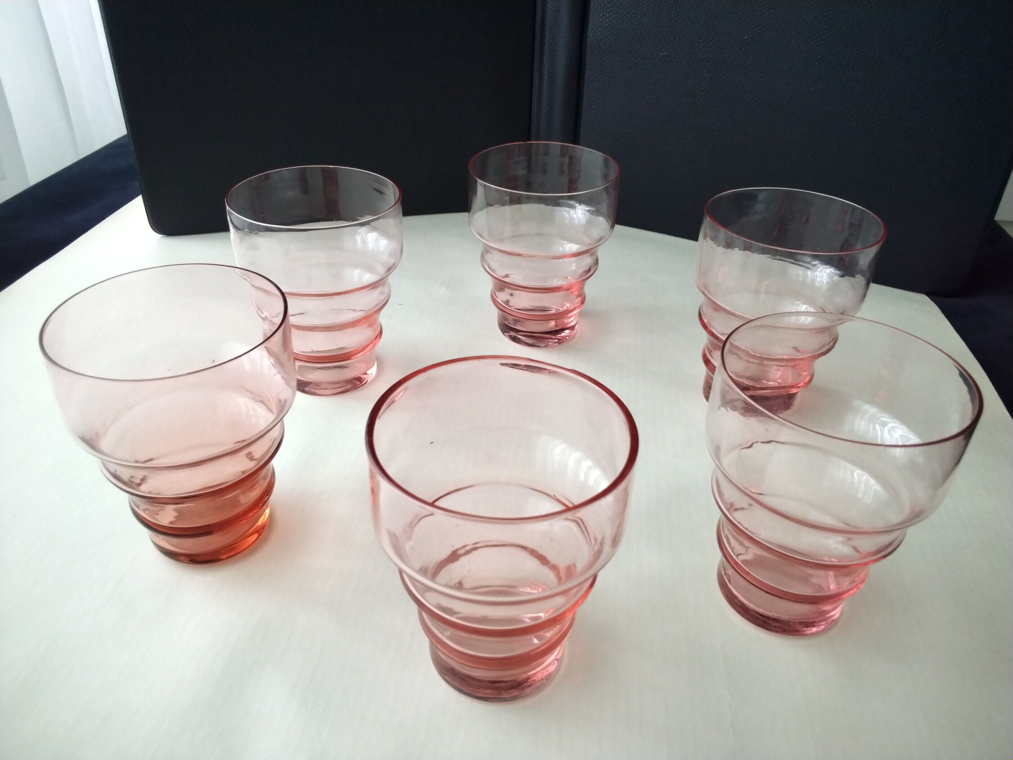 6 Rosé glass table glasses 30s-40s