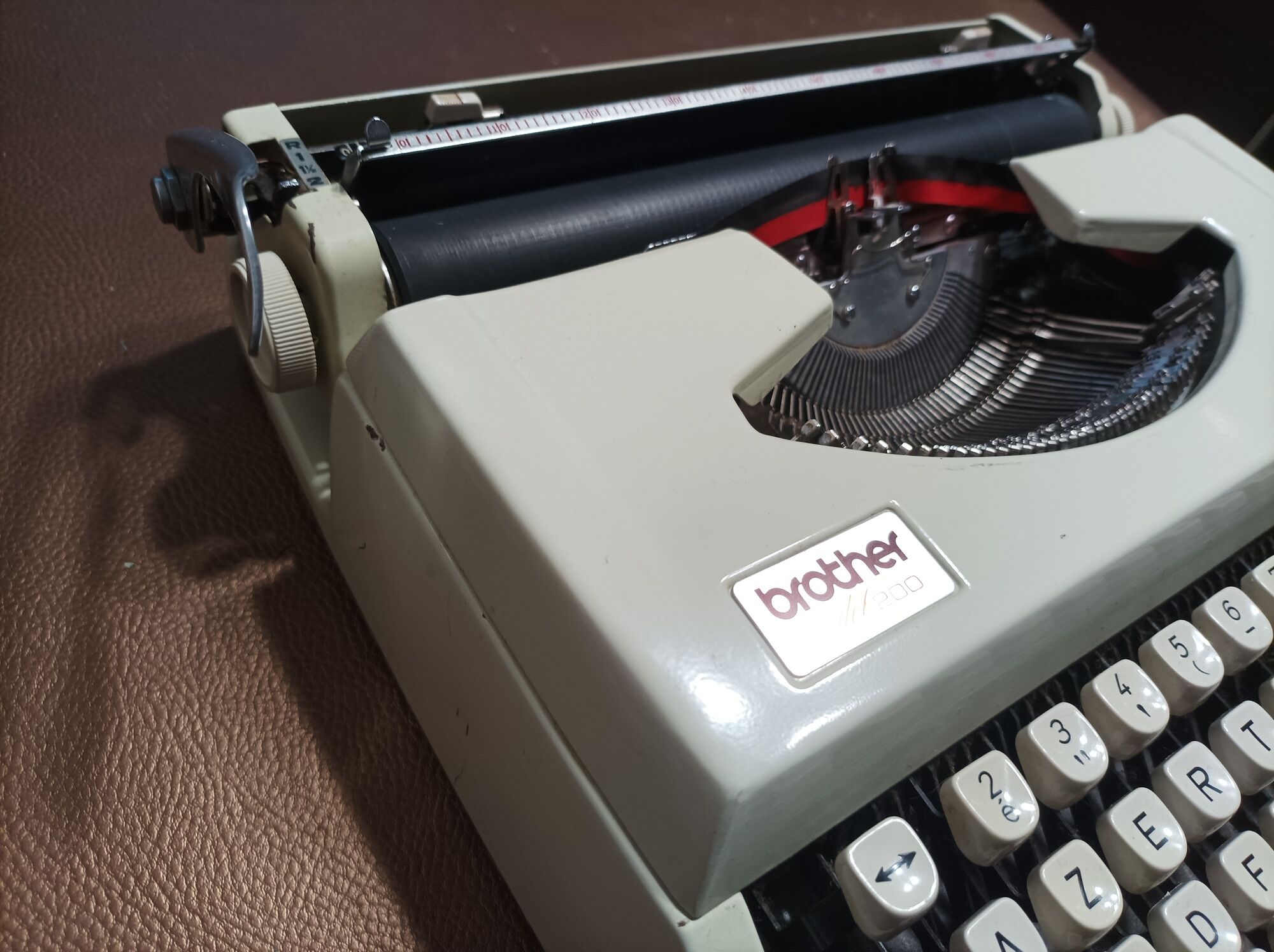 Machine à écrire portable Brother Deluxe 200 1960s