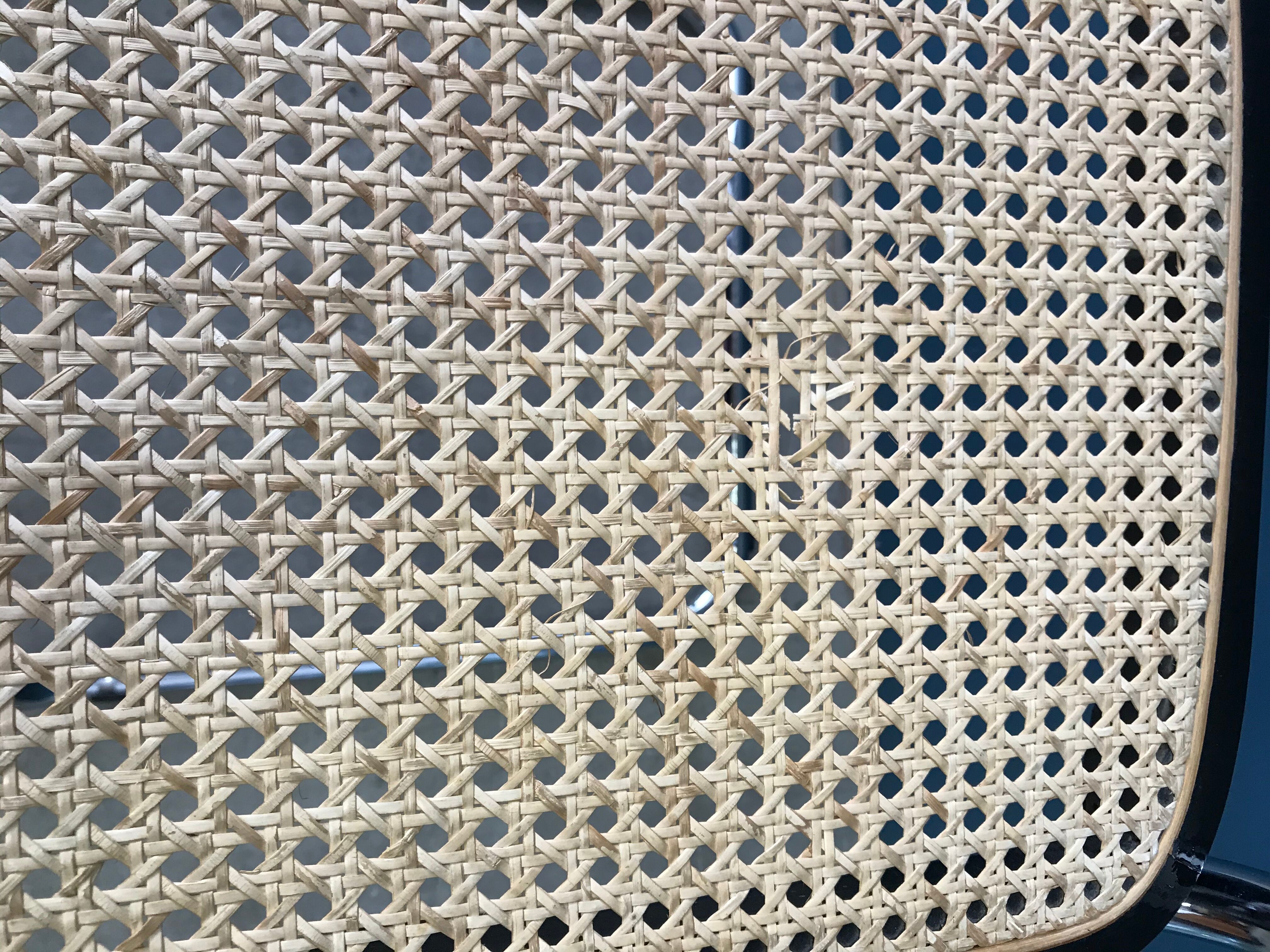 B32 Marcel Breuer black chair