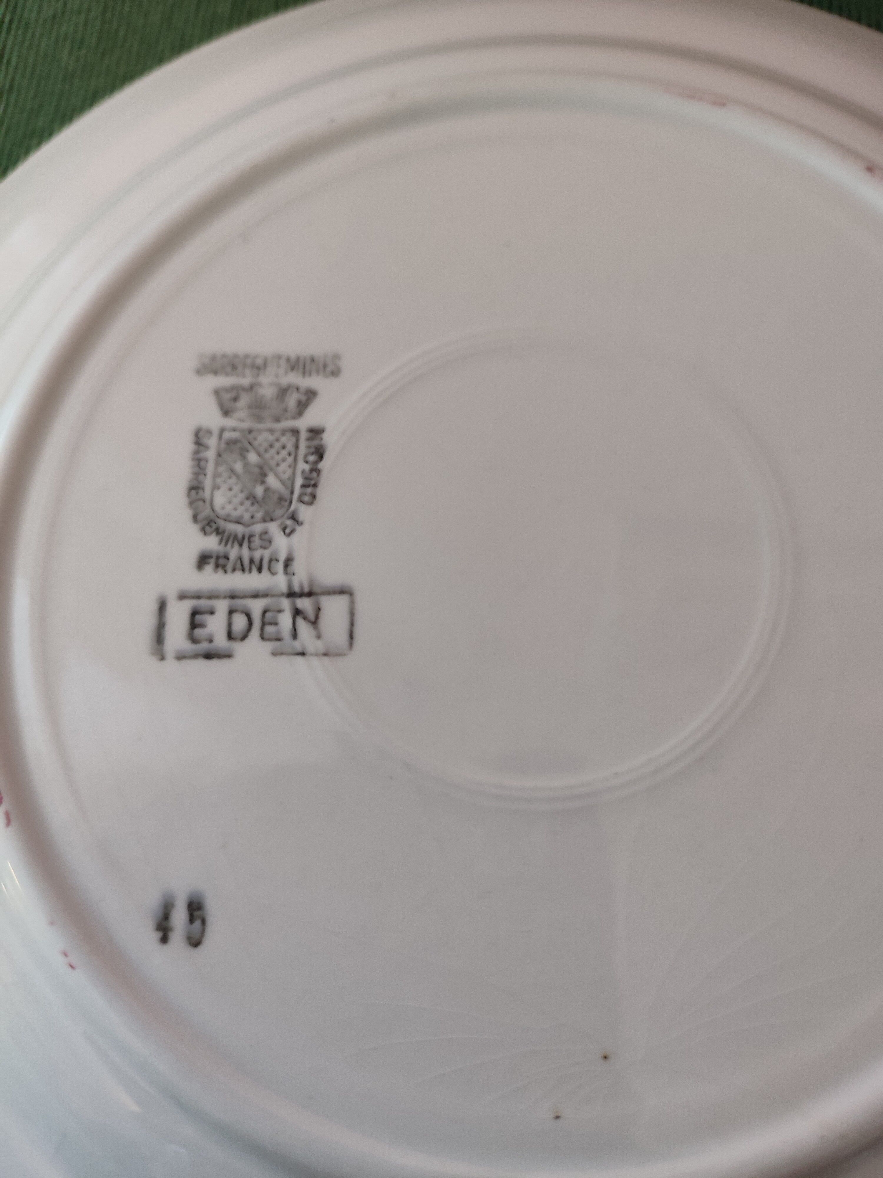 Set of 6 ceramic plates from Sarreguemines