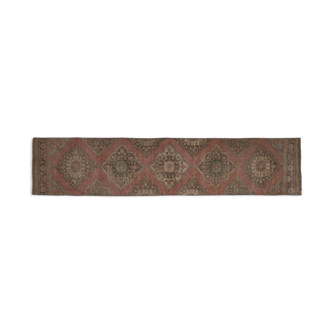 Distressed Oushak Hallway Runner Rug with Faded Colors, 1970s 85 x 395 cm