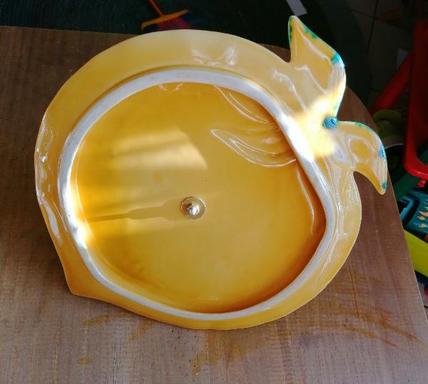 Old lemon-shaped cheese dish, vintage yellow ceramic brass handle 70s