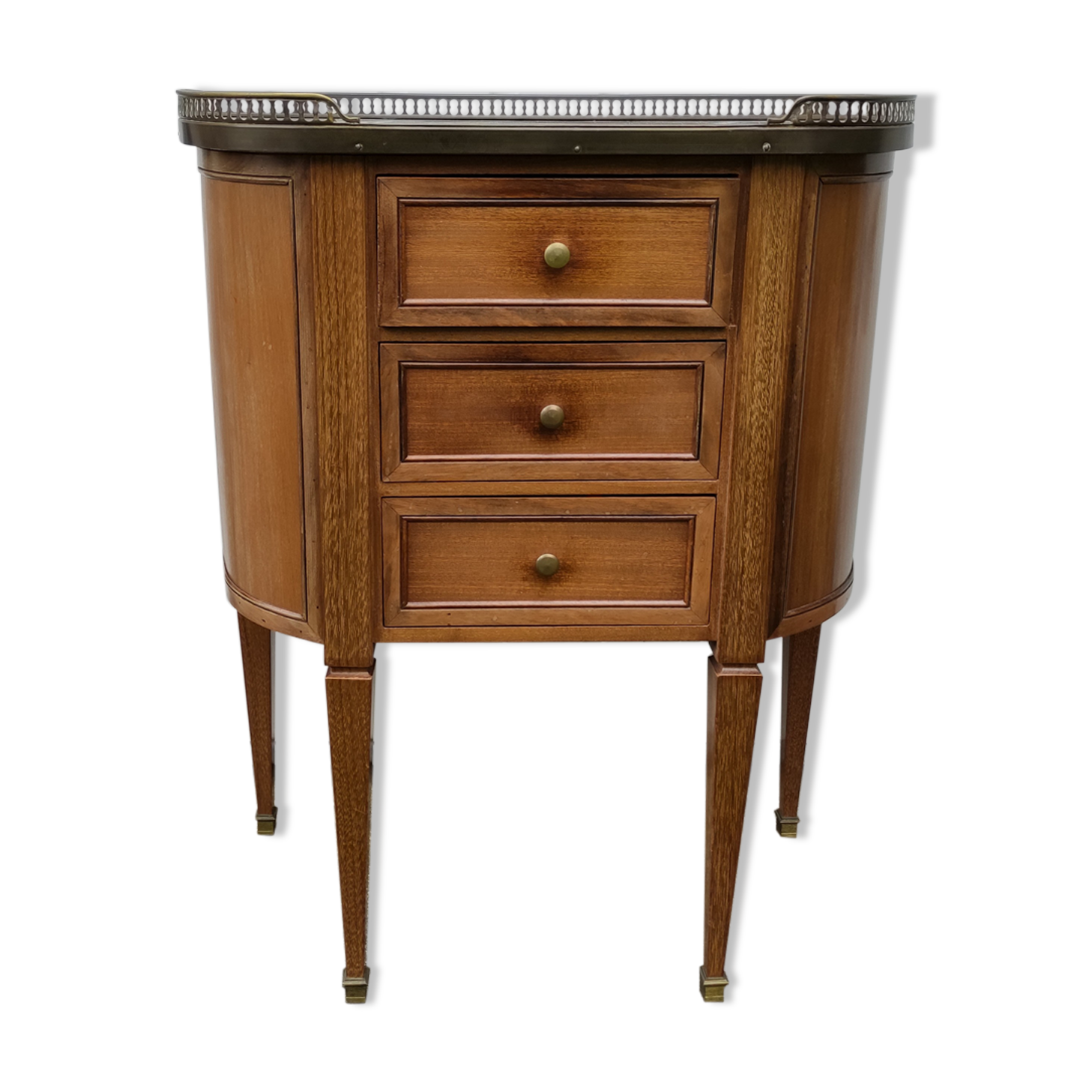 Louis XVI-style commodity