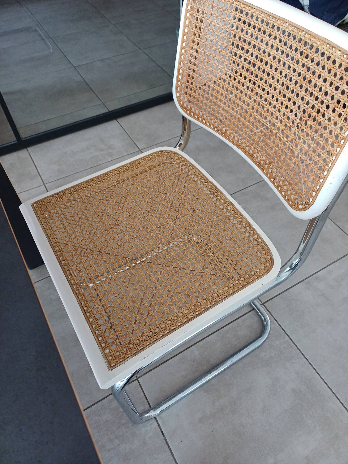 Marcel Breuer B32 white chair