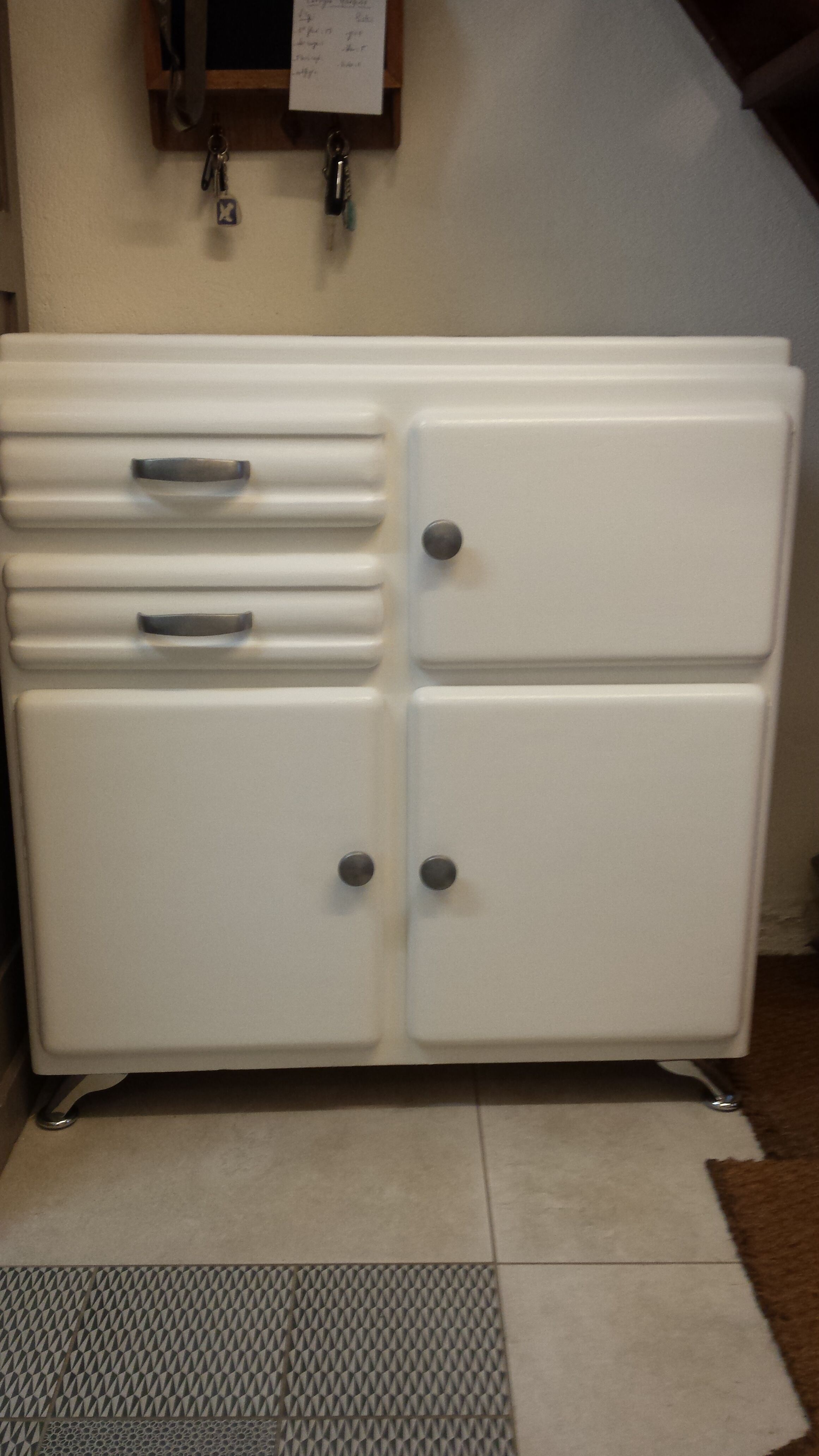 white Mado low buffet