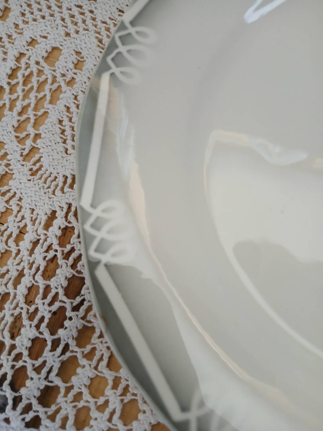 6 Digoin and Sarreguemines dinner plates