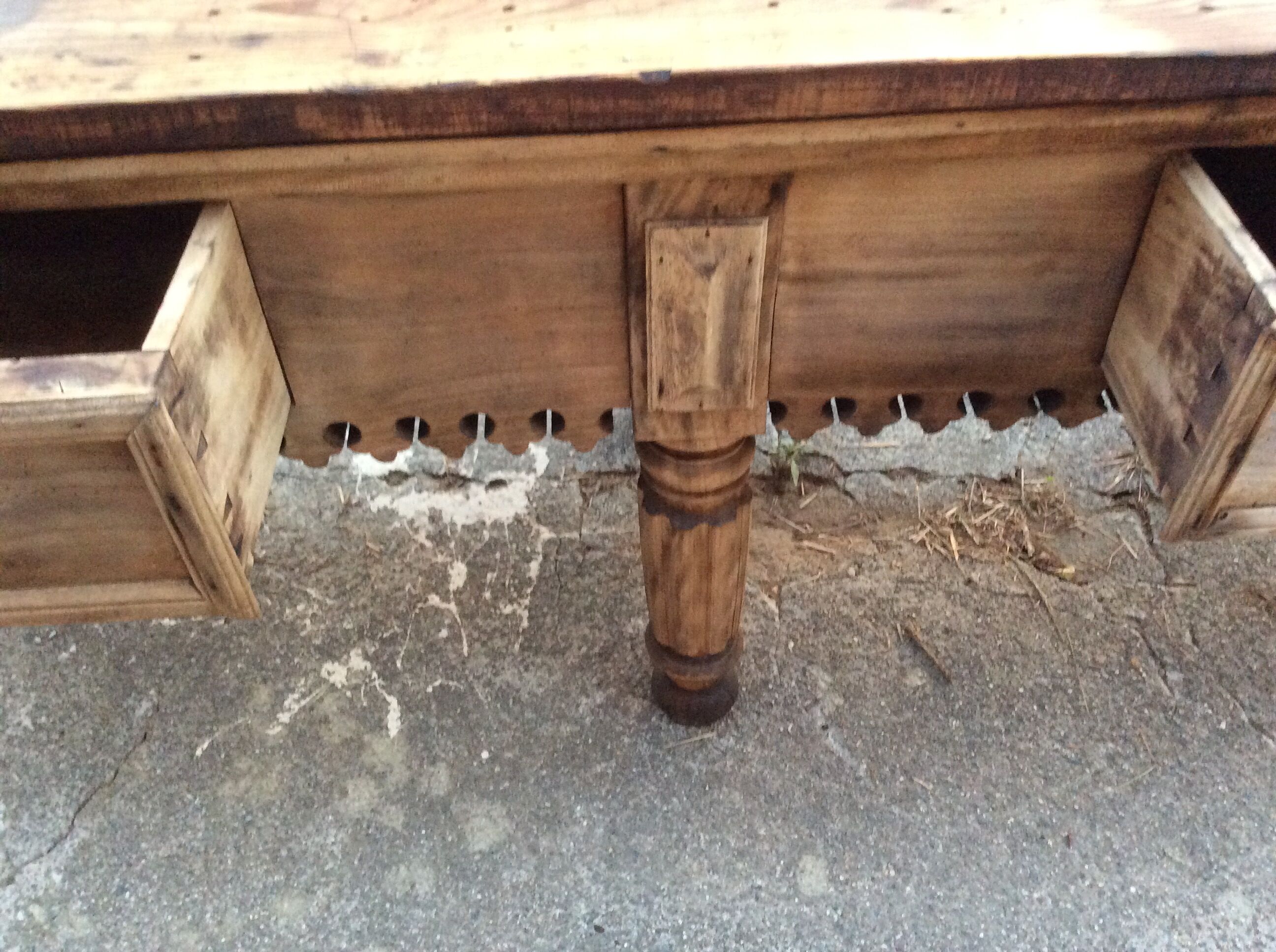 Solid wood mouth furniture