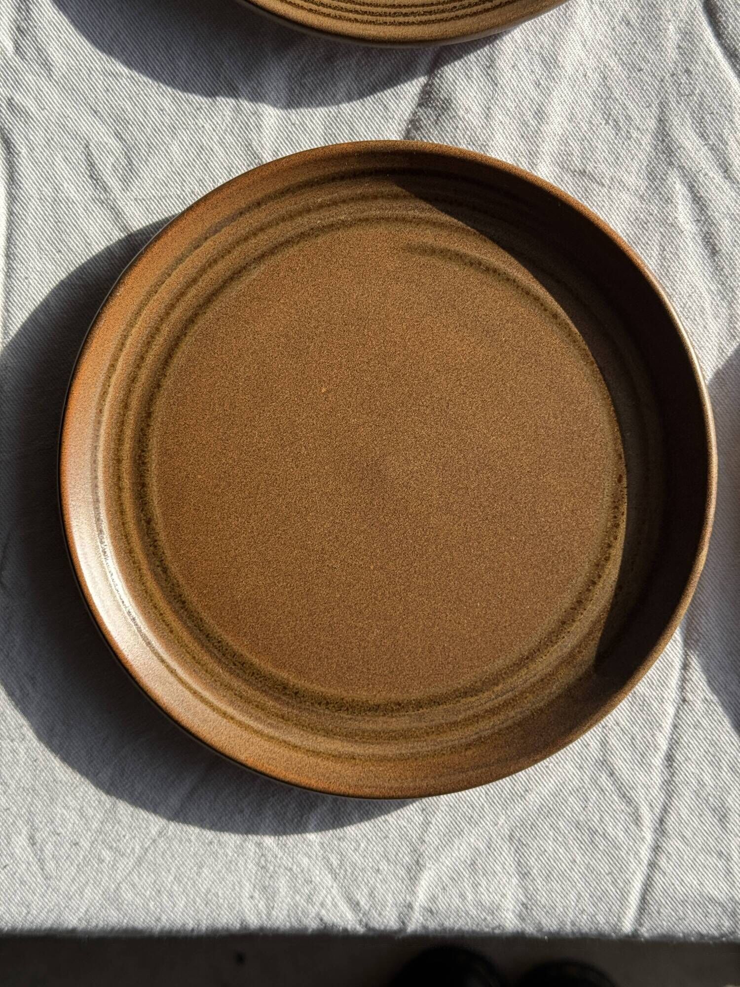 Lot de 4 assiettes à dessert brunes Sarreguemines Modèle Savoie D19.5